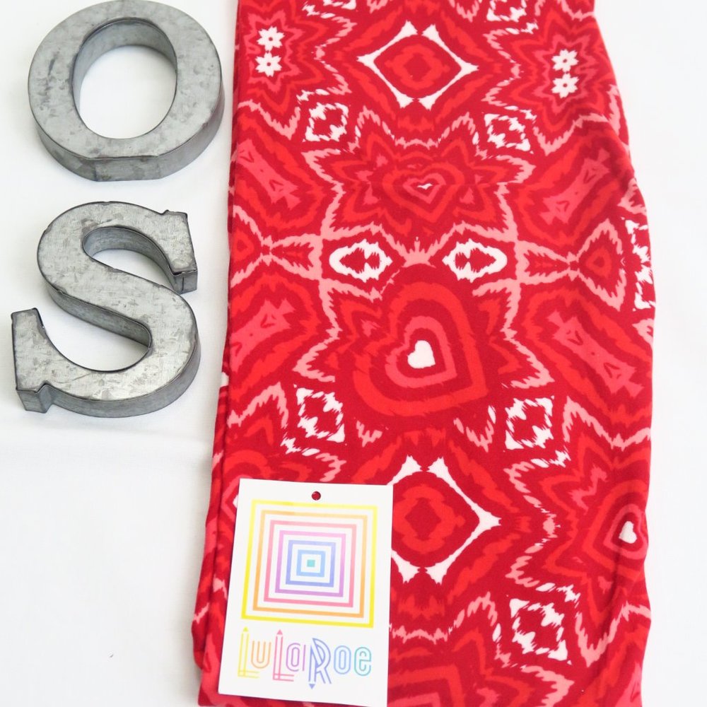 NWT LuLaRoe Leggings One Size / OS Aztec Heart